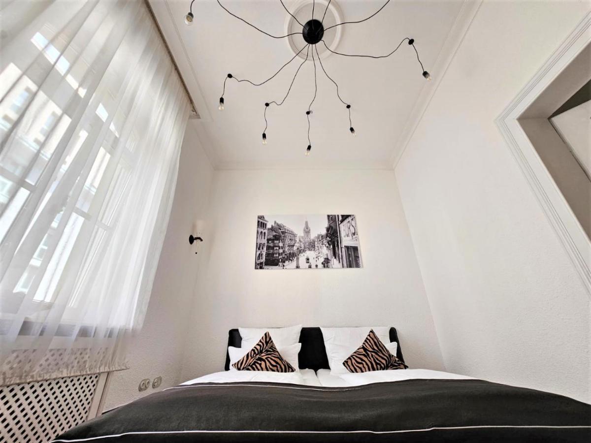 Historical Luxury Homes - Stadtvilla Mit Jacuzzi Und Garten Freiburg im Breisgau Exterior photo