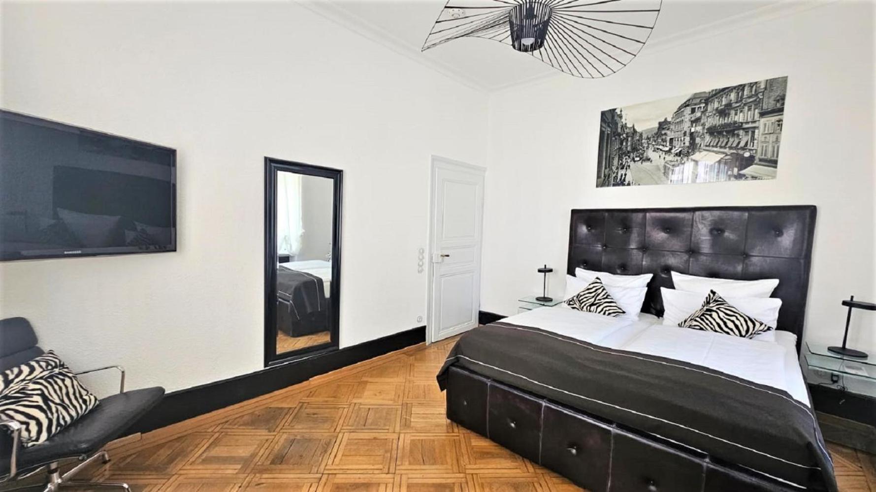 Historical Luxury Homes - Stadtvilla Mit Jacuzzi Und Garten Freiburg im Breisgau Exterior photo