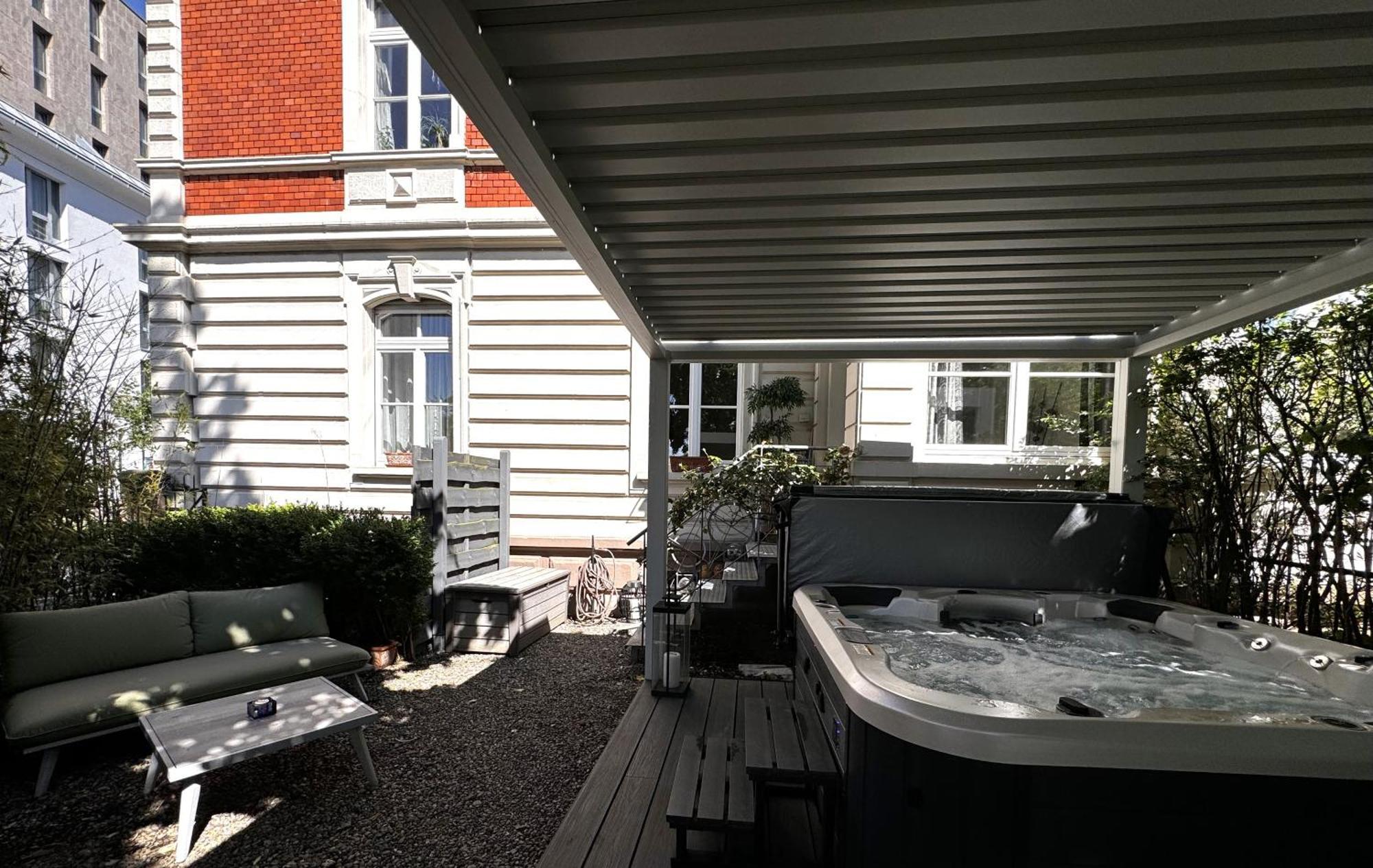 Historical Luxury Homes - Stadtvilla Mit Jacuzzi Und Garten Freiburg im Breisgau Exterior photo
