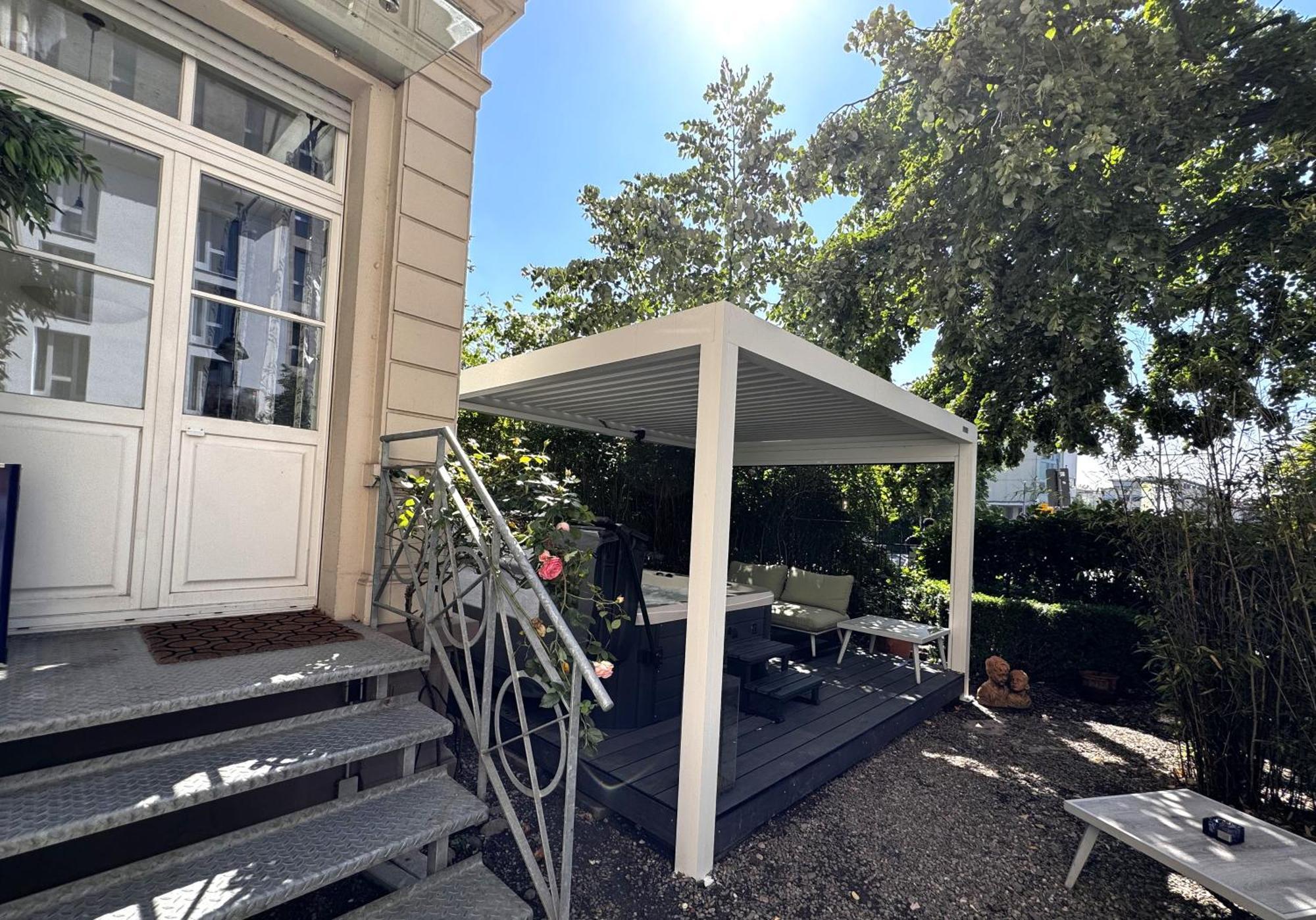 Historical Luxury Homes - Stadtvilla Mit Jacuzzi Und Garten Freiburg im Breisgau Exterior photo